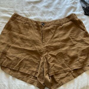 Brown shorts